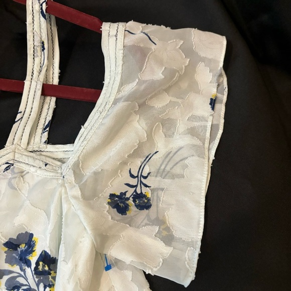 Lucky Brand Floral Cold-Shoulder Top, Size Medium - Picture 8 of 16